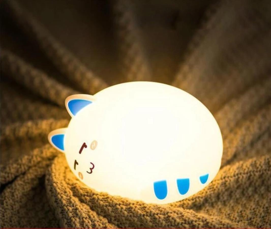 Laying Cat Night Light