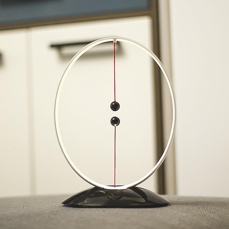 Magnetic Lamp