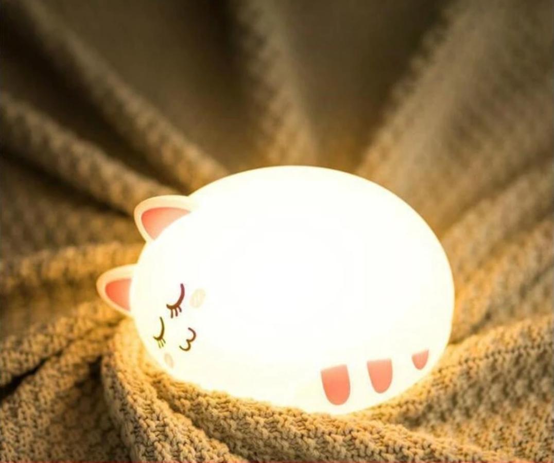 Laying Cat Night Light